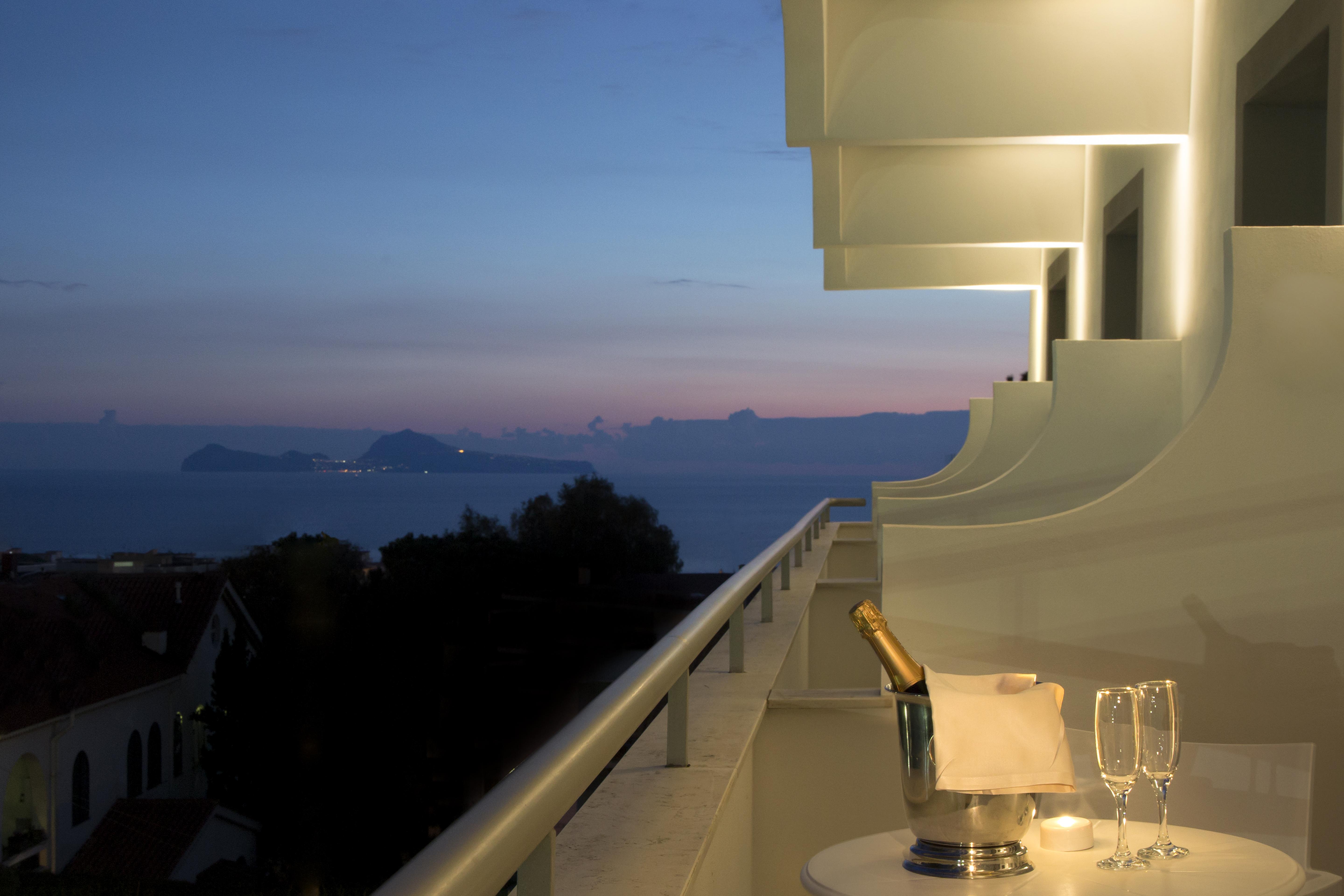 Hotel Marad Torre del Greco Exterior foto